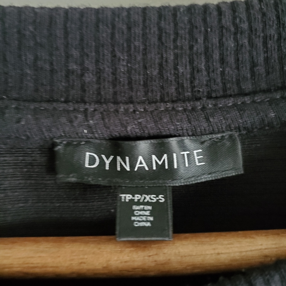 Dynamite Cropped sweater - Picture 2 of 3